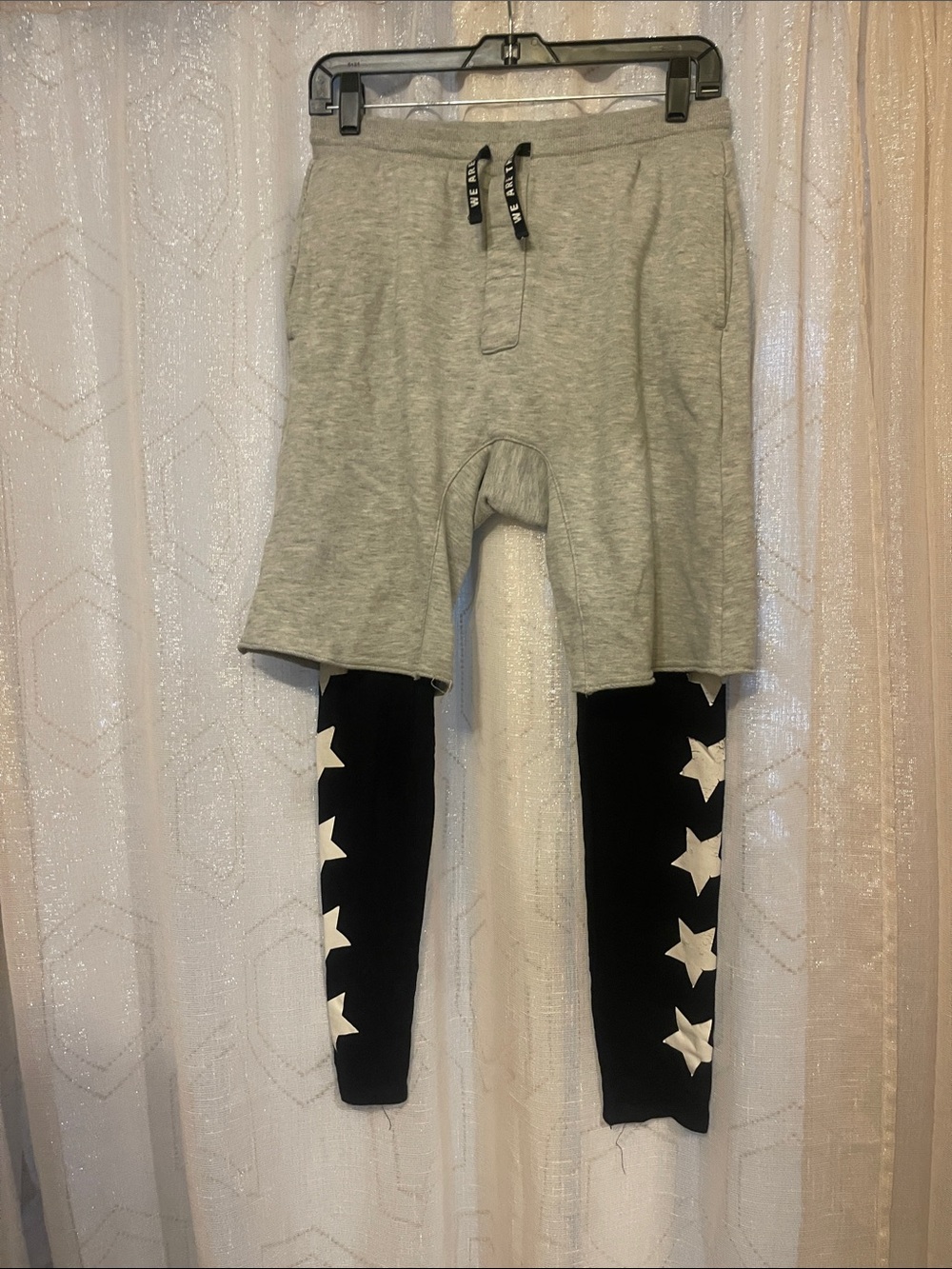 art class Gray Short with attached Leggings Black Star-Print Legs REFER PICS/VID